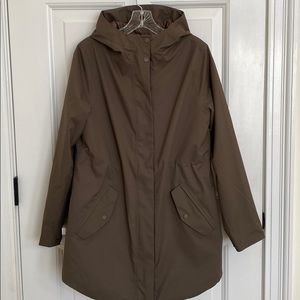 Athleta Lakeview Rainout Parka size small